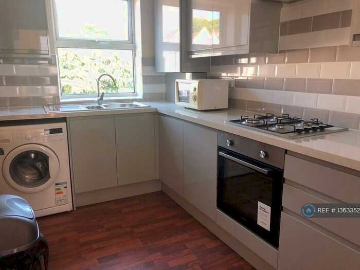 Studio To Rent In Kings Road, Reading, RG1