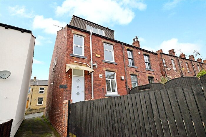 2 Bedroom Terraced House To Rent In Westfield Street, Ossett, West Yorkshire, WF5