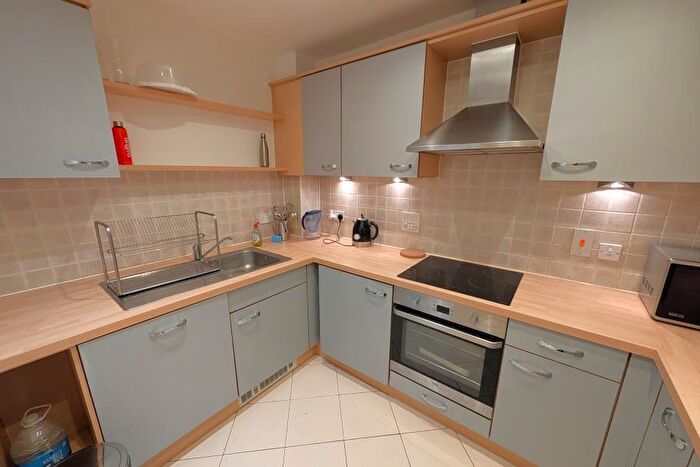 2 Bedroom Apartment To Rent In Woking, Surrey, GU22