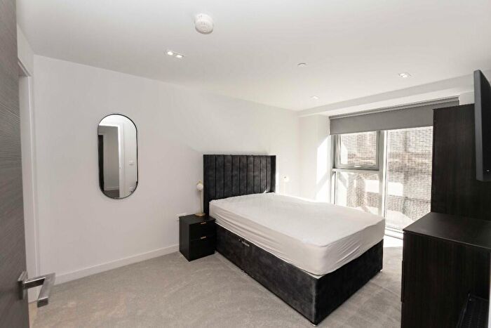 2 Bedroom Flat To Rent In One Park Lane, Heaps Mill, Liverpool, Merseyside, L1