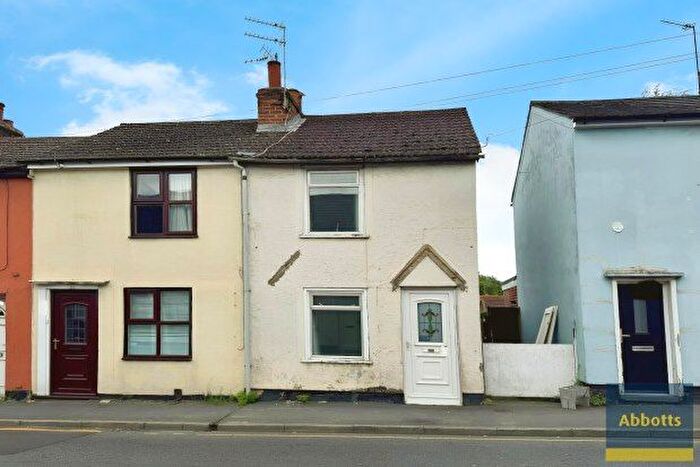 1 Bedroom End Of Terrace House To Rent In Brook Street, Colchester, CO1