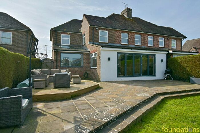 4 Bedroom Semi-Detached House For Sale In Barley Grattens, Netherfield, Battle, TN33