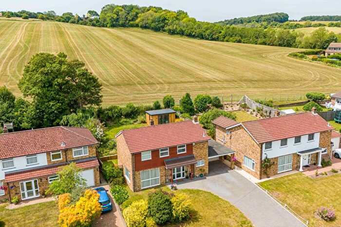 4 Bedroom Property For Sale In Wedgwood Drive, Hughenden Valley, HP14