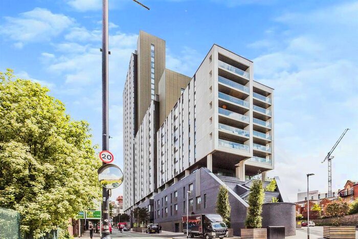 2 Bedroom Flat To Rent In Oxygen Tower, Store Street, Piccadilly East, Manchester, M1