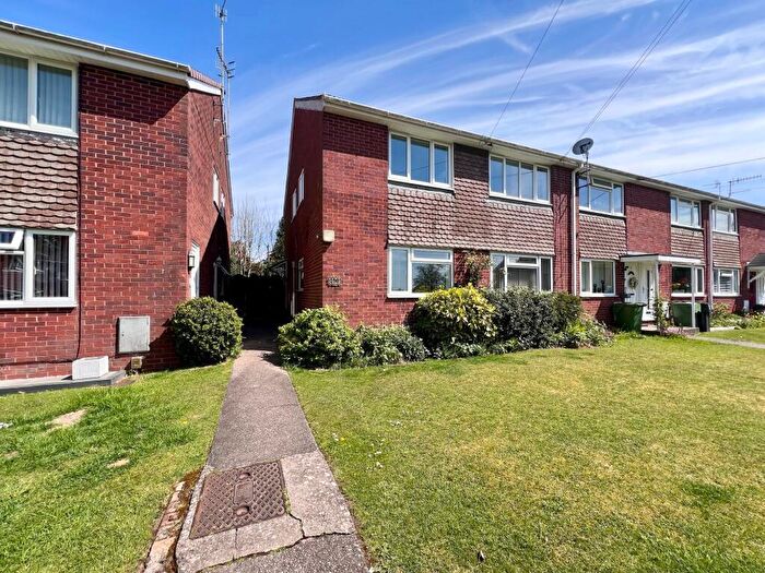 2 Bedroom Maisonette To Rent In Cottage Lane, Bromsgrove, B60