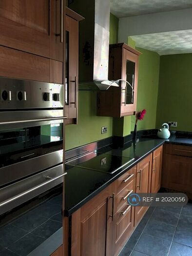 3 Bedroom End Of Terrace House To Rent In Littleton Road, Salford, M6