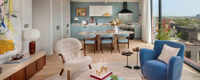 2 Bedroom Flat For Sale In Unit Brentford Project, Brentford, TW8