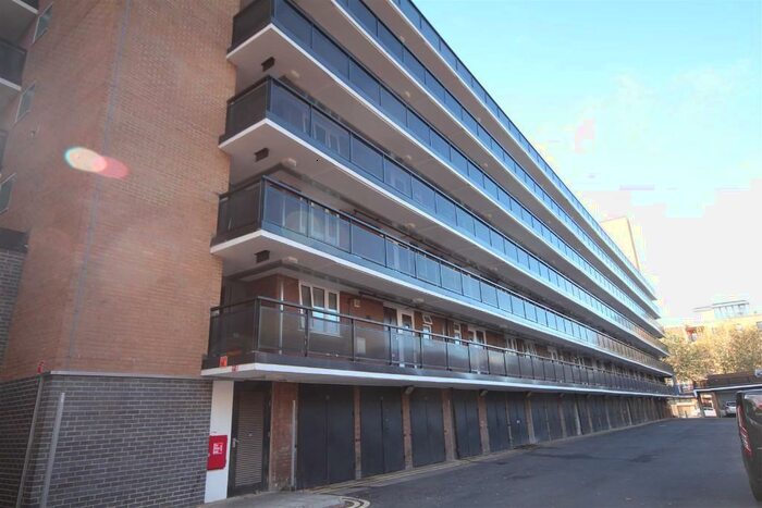 1 Bedroom Flat To Rent In New Place Square, London, SE16