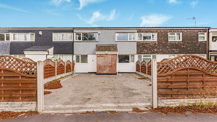 3 Bedroom Terraced House For Sale In Greenlands Road, Birmingham, B37
