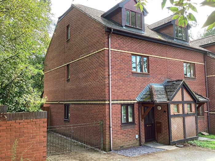 5 Bedroom Semi-Detached House To Rent In Argyll Mews, Lower Argyll Road, Exeter, EX4