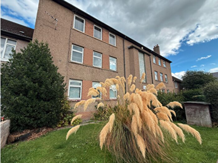 2 Bedroom Flat To Rent In Ballindean Terrace, Dundee, DD4