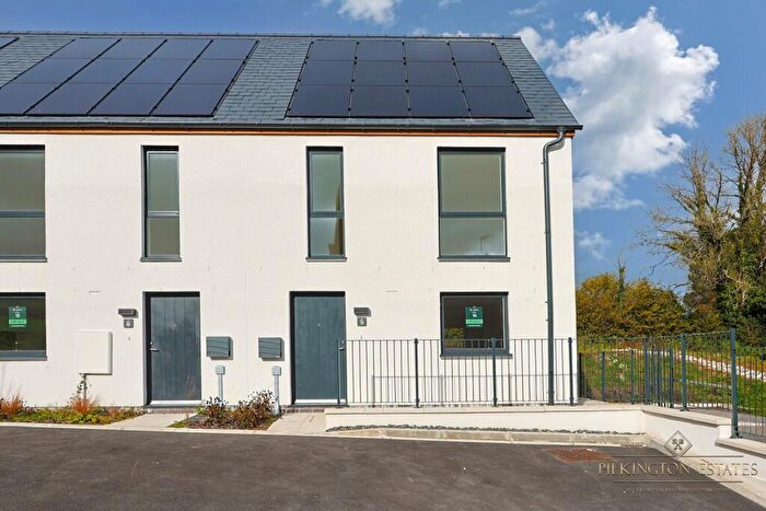2 Bedroom End Of Terrace House For Sale In Holbeton, Plymouth, Devon, PL8