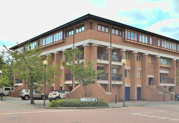 1 Bedroom Apartment To Rent In North Fourteenth Street, Milton Keynes, MK9