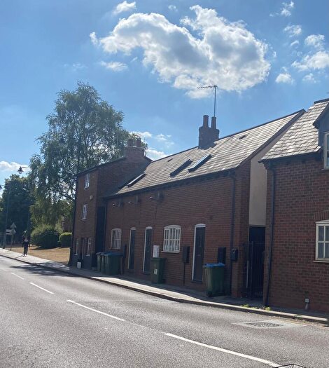 1 Bedroom Apartment To Rent In Stratford Road, Buckingham, MK18