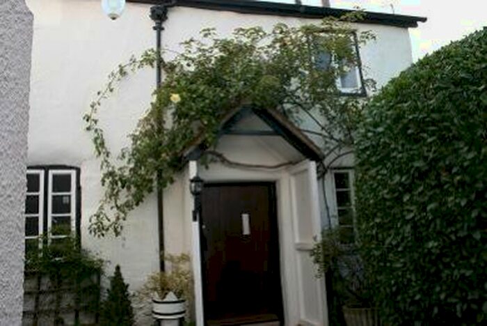 2 Bedroom Cottage To Rent In Ringmore Road, Shaldon, Teignmouth, TQ14