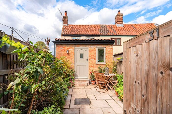 2 Bedroom End Terrace House For Sale In Back Street, Horsham St. Faith, NR10
