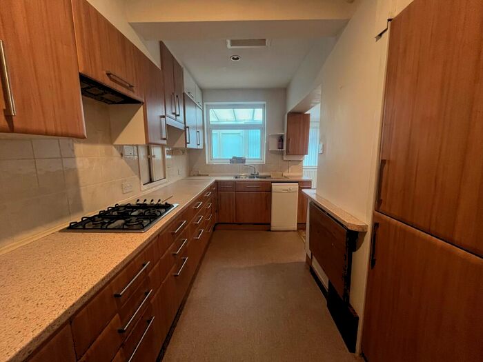 3 Bedroom House To Rent In Lodge Hill Road, Birmingham, B29