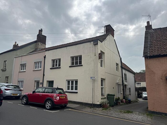 2 Bedroom Terraced House To Rent In St. Thomas Street, Wells, BA5