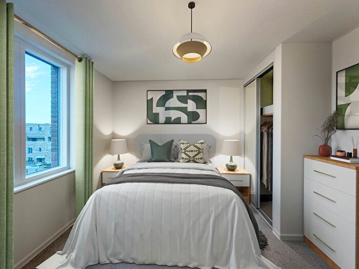 2 Bedroom Flat For Sale In " Bed Apartment" At Silvermere Drive, Stonehill Business Park, London, N18