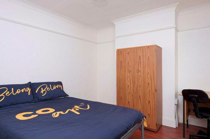 4 Bedroom Terraced House To Rent In Medmerry Hill, Brighton, BN2