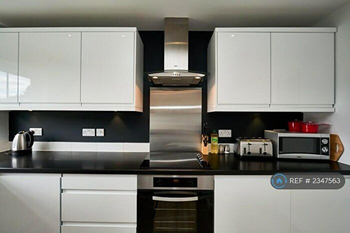 1 Bedroom Maisonette To Rent In Kesteven Way, Wokingham, RG41
