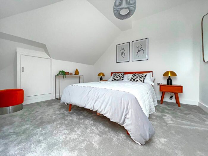 1 Bedroom Flat For Sale In Apex House, Edenbridge, TN8