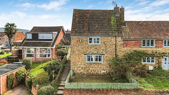 4 Bedroom Cottage To Rent In Knapp Lane, Cam, Dursley, GL11