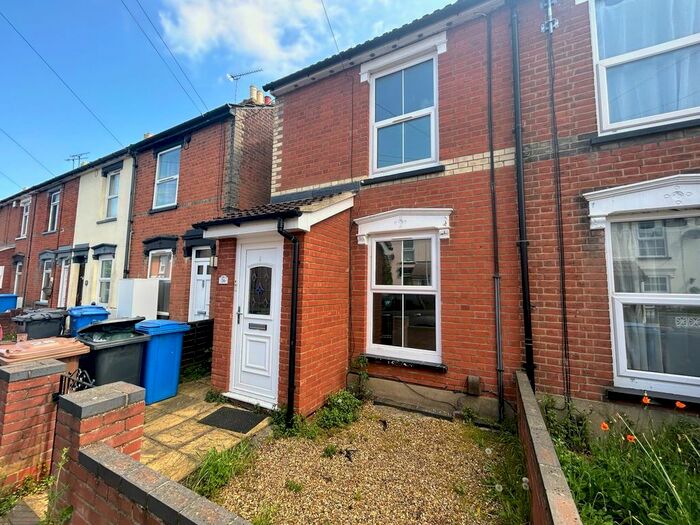 3 Bedroom End Of Terrace House To Rent In Parade Road, Ipswich, IP4