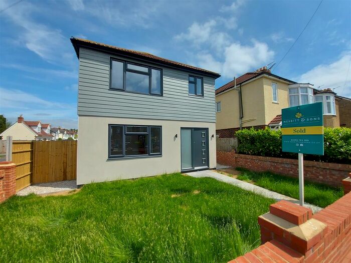 Houses for sale & to rent in PO16 9TJ, Rudgwick Close, Portchester West