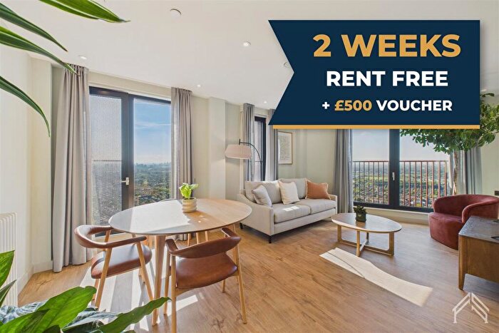 2 Bedroom Apartment To Rent In Selborne Road, London, E17