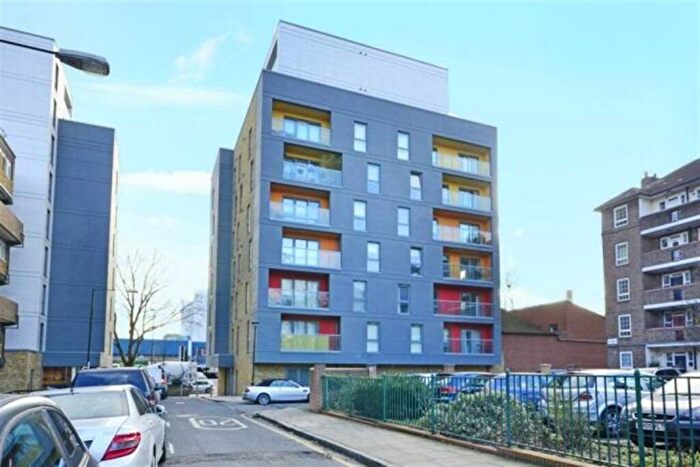 3 Bedroom Apartment For Sale In Orchid Apartments, Crowder Street, London, E1