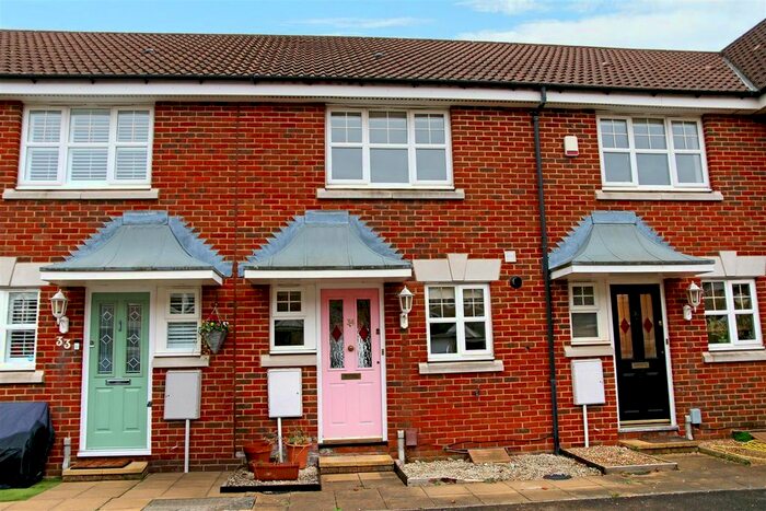 2 Bedroom Terraced House To Rent In Greenwood Gardens, Shenley, Radlett WD7