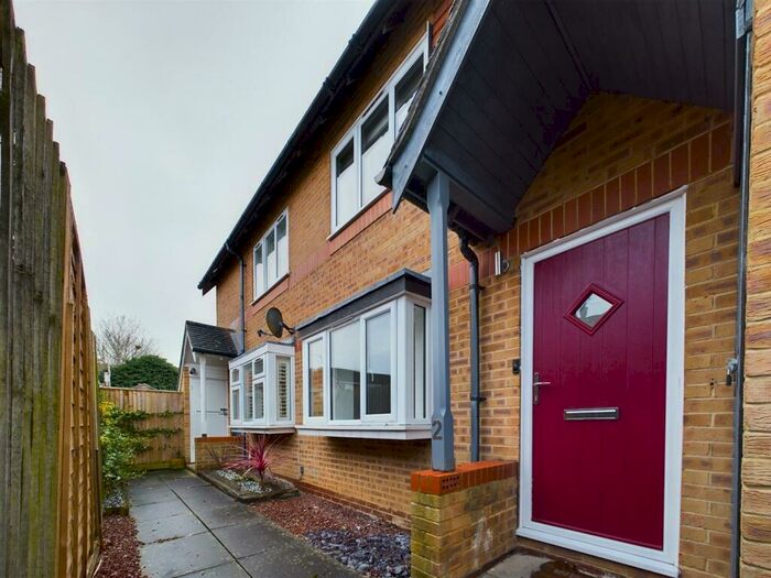 2 Bedroom House To Rent In Hirstwood, Tilehurst, Reading, RG30