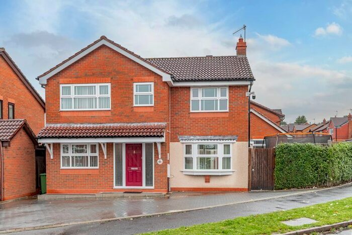 4 Bedroom Detached House To Rent In Hill Rise View, Lickey End, Bromsgrove, B60