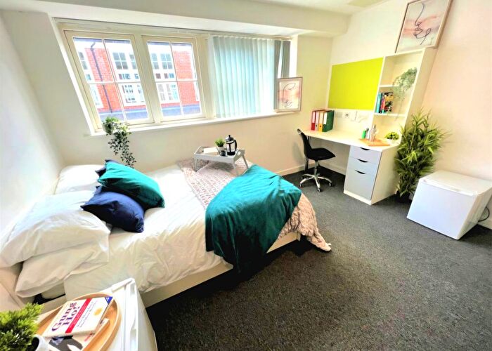 Studio To Rent In Tudor Road, Leicester, LE3