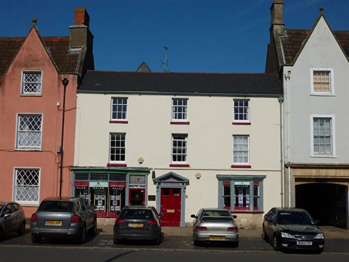 1 Bedroom Flat To Rent In Broad Street, Chipping Sodbury, BS37