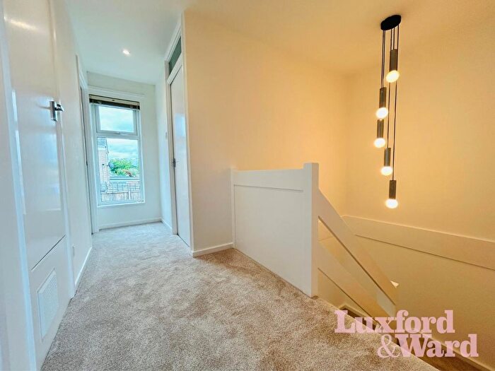 3 Bedroom Terraced House For Sale In Wisden Road, Stevenage, SG1