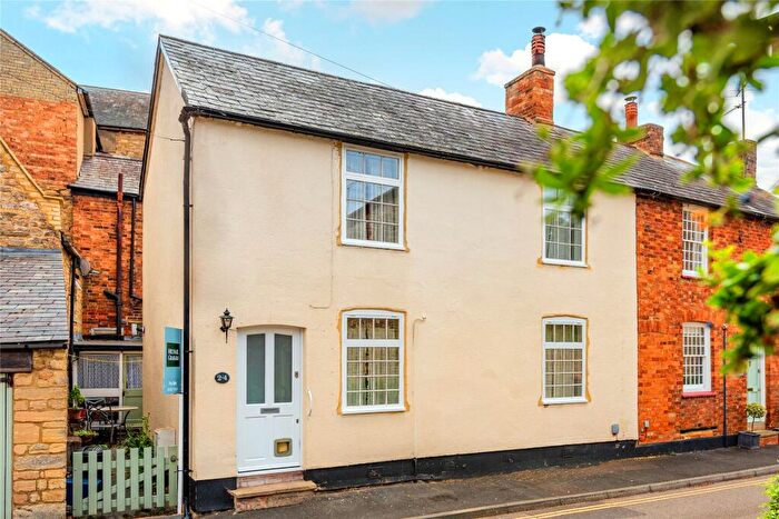 3 Bedroom Semi-Detached House For Sale In Lime Street, Olney, Buckinghamshire, MK46