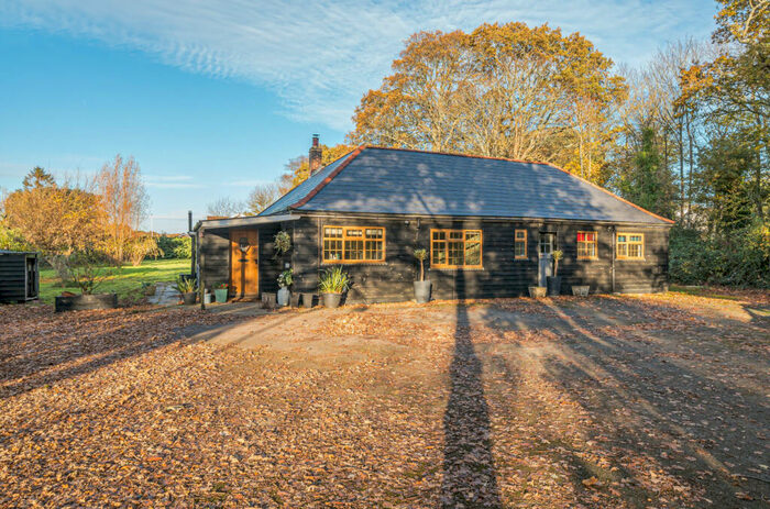 4 Bedroom Detached House To Rent In Common Lane, Titchfield, Fareham, Hampshire, PO14