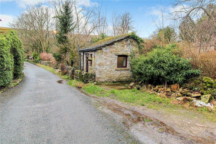 1 Bedroom Barn Conversion For Sale In Kettlewell, Skipton, BD23