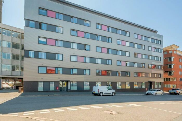 1 Bedroom Apartment To Rent In Honduras Wharf, Summer Lane, Birmingham, B19