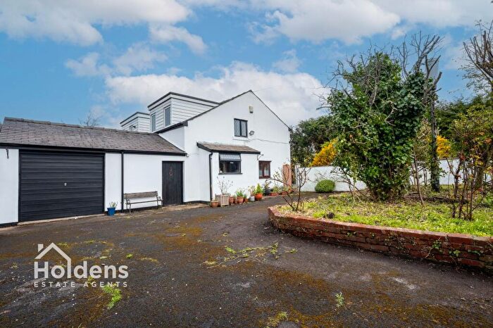 3 Bedroom Detached House For Sale In School Lane, Lostock Hall, PR5