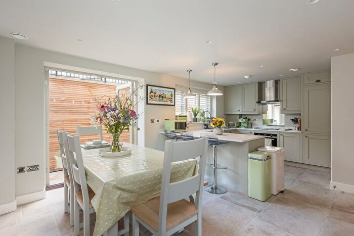 4 Bedroom End Of Terrace House For Sale In Skaife Row, Harrogate, North Yorkshire, HG3