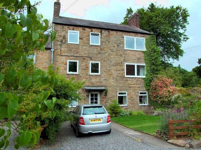 2 Bedroom Flat For Sale In Hadrian Flats, Haltwhistle NE49