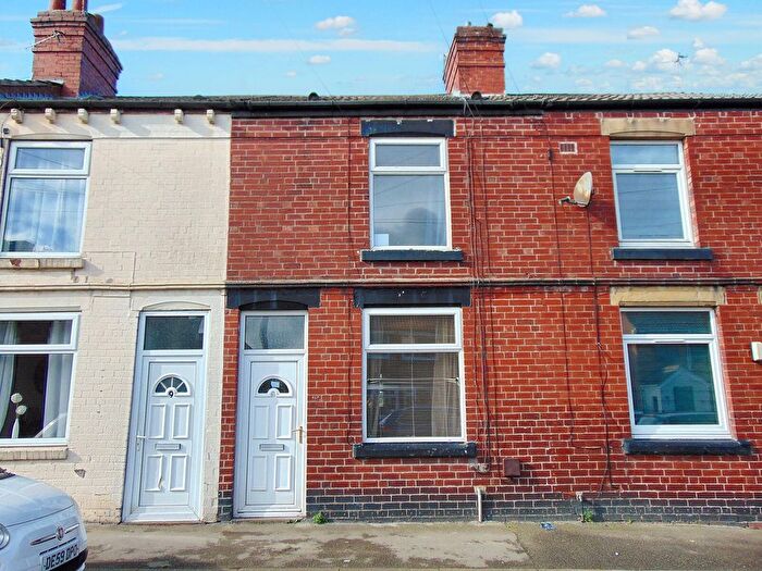 3 Bedroom Terraced House For Sale In Chapel Street, Ryhill, Wakefield, WF4
