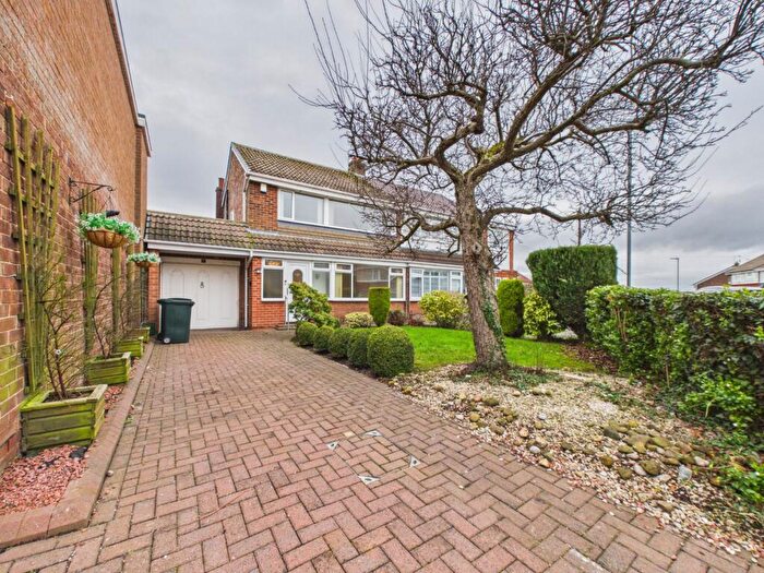 3 Bedroom Semi Detached House For Sale In Embleton Road, Bill Quay, Gateshead, Tyne And Wear, NE10