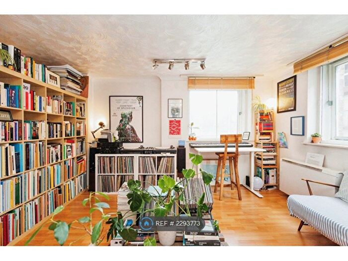 1 Bedroom Flat To Rent In Lancaster House, Manchester, M1