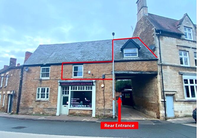 2 Bedroom Flat To Rent In First Floor Apartment High Street, Rothwell, Kettering, NN14