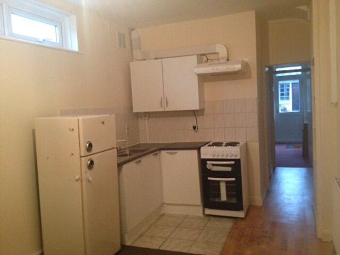 1 Bedroom Flat To Rent In Heming Road, Edgware, HA8