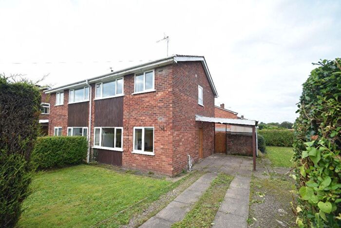 4 Bedroom Semi-Detached House To Rent In Greenacres Way, Newport, TF10